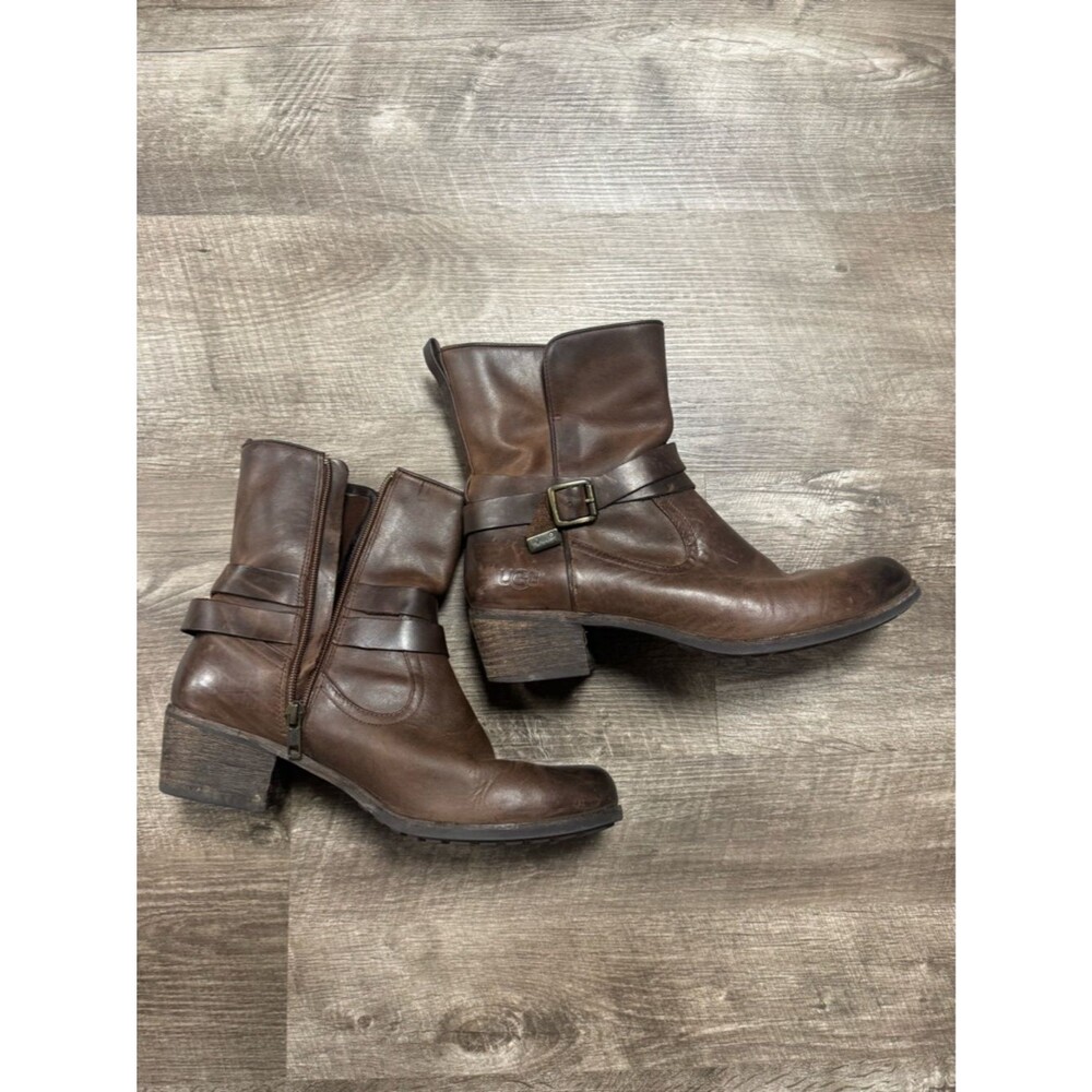 UGG Australia Brown Leather Lorraine Boots Size 10